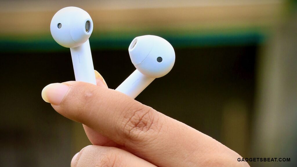 Earbuds-Design-OPPO-Enco-Free-Review